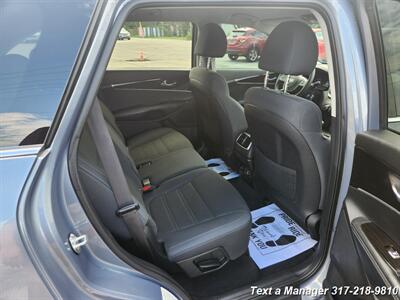 2020 Kia Sorento LX V6   - Photo 26 - Greenwood, IN 46142