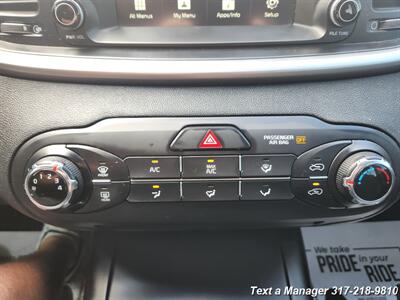 2020 Kia Sorento LX V6   - Photo 17 - Greenwood, IN 46142