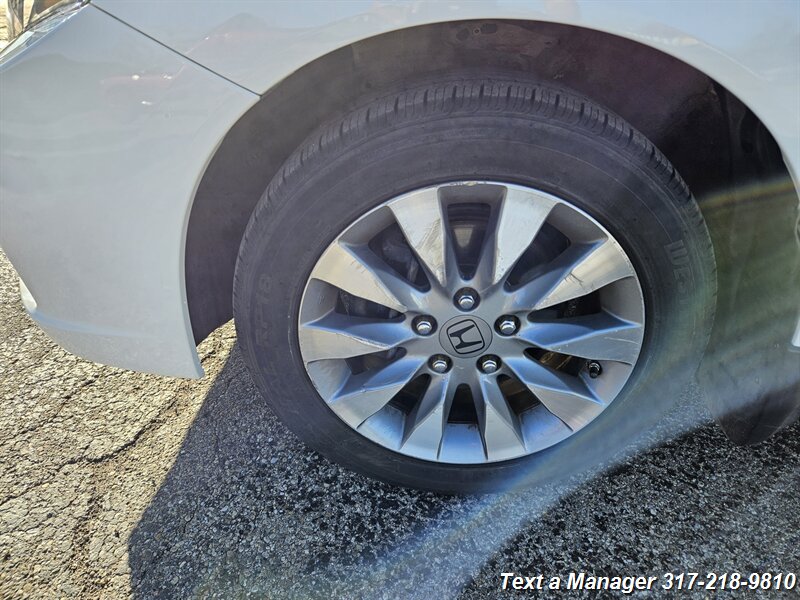 2015 Honda Civic LX - Photo 27 - Greenwood, IN 46142