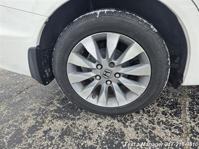 2015 Honda Civic LX - Photo 11 - Greenwood, IN 46142