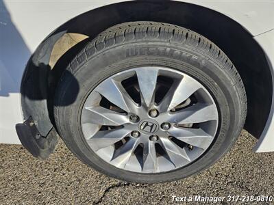 2015 Honda Civic LX - Photo 30 - Greenwood, IN 46142