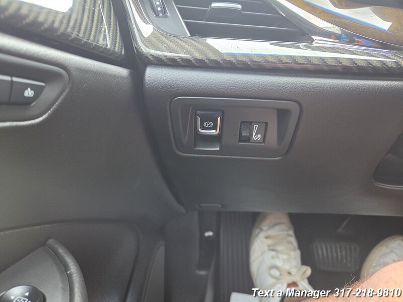 2016 Cadillac ELR - Photo 13 - Greenwood, IN 46142