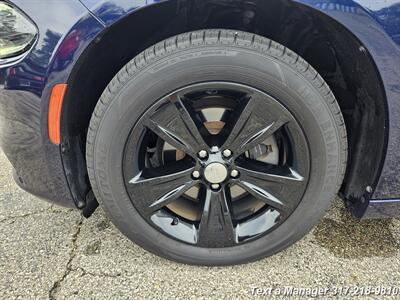2016 Dodge Charger SXT   - Photo 9 - Greenwood, IN 46142