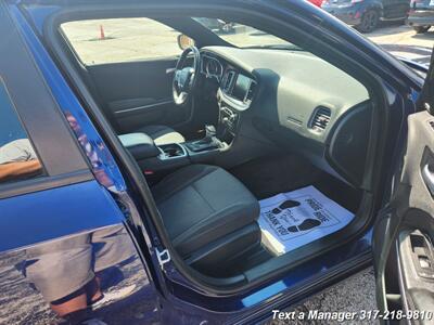 2016 Dodge Charger SXT   - Photo 13 - Greenwood, IN 46142