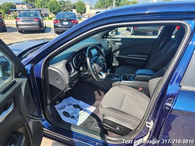2016 Dodge Charger SXT   - Photo 9 - Greenwood, IN 46142