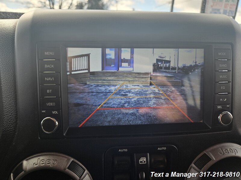 2015 Jeep Wrangler Unlimited Freedom Edition - Photo 17 - Greenwood, IN 46142