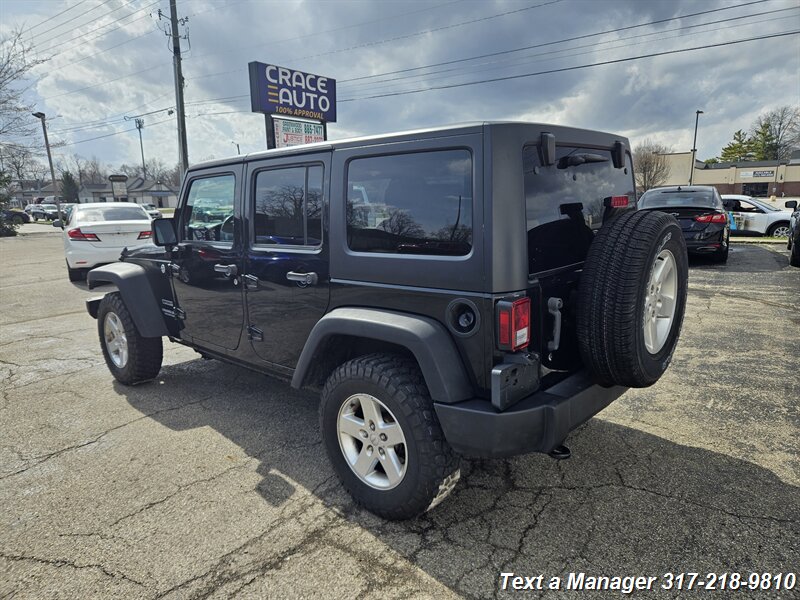 2015 Jeep Wrangler Unlimited Freedom Edition - Photo 3 - Greenwood, IN 46142
