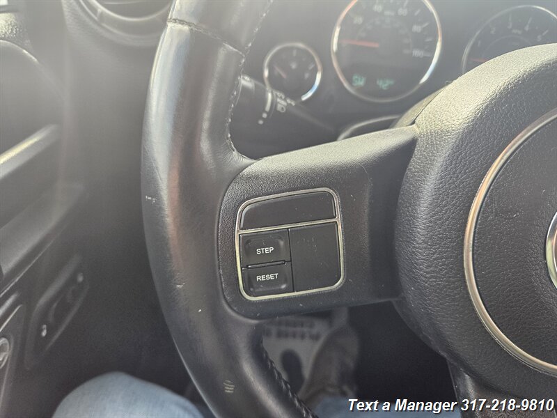 2015 Jeep Wrangler Unlimited Freedom Edition - Photo 14 - Greenwood, IN 46142