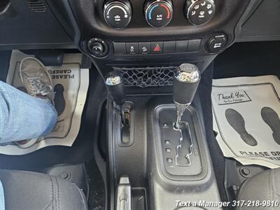 2015 Jeep Wrangler Unlimited Freedom Edition - Photo 19 - Greenwood, IN 46142