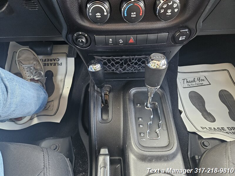 2015 Jeep Wrangler Unlimited Freedom Edition - Photo 19 - Greenwood, IN 46142
