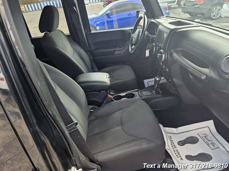 2015 Jeep Wrangler Unlimited Freedom Edition - Photo 25 - Greenwood, IN 46142