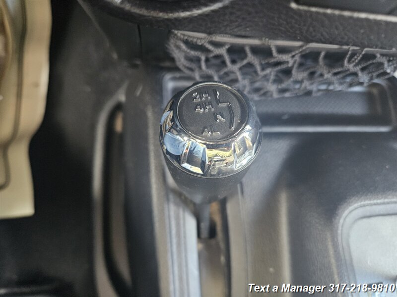 2015 Jeep Wrangler Unlimited Freedom Edition - Photo 21 - Greenwood, IN 46142