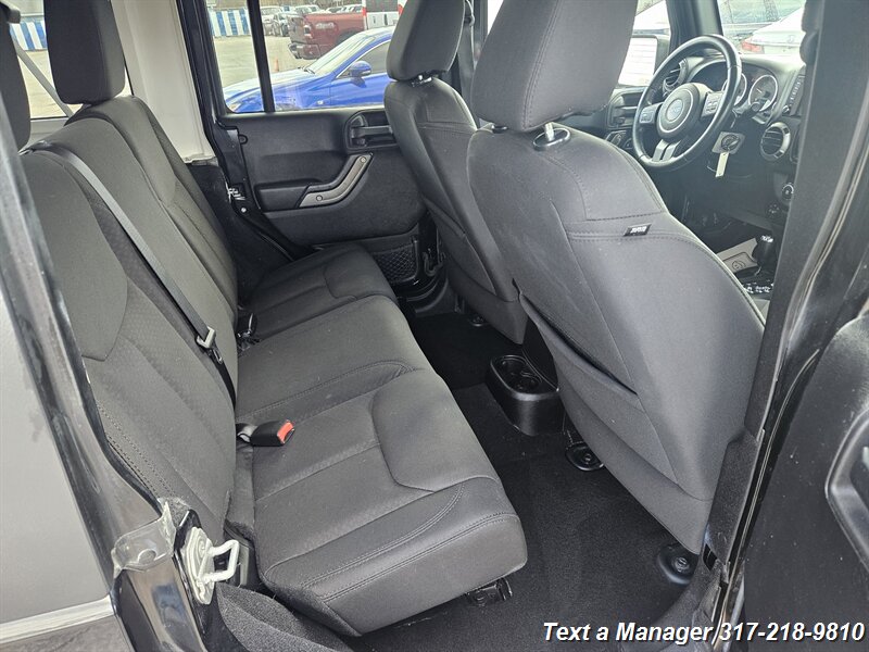 2015 Jeep Wrangler Unlimited Freedom Edition - Photo 24 - Greenwood, IN 46142