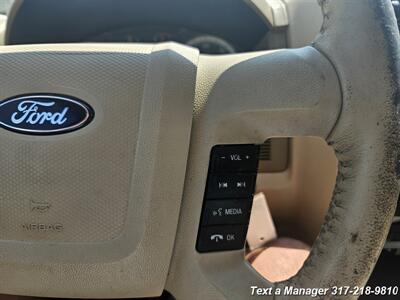 2009 Ford Escape XLT   - Photo 17 - Greenwood, IN 46142