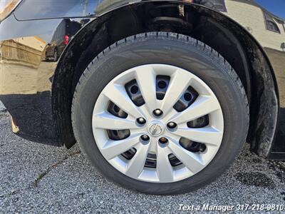 2017 Nissan Sentra SV   - Photo 29 - Greenwood, IN 46142