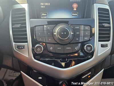 2016 Chevrolet Cruze Limited 1LT Auto   - Photo 18 - Greenwood, IN 46142