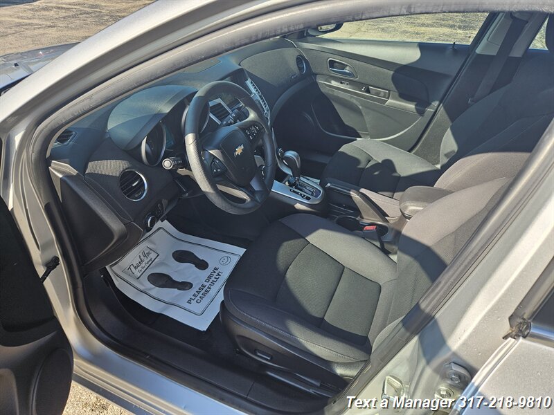 2016 Chevrolet Cruze photo 8