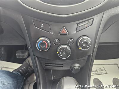 2015 Chevrolet Trax LS   - Photo 20 - Greenwood, IN 46142