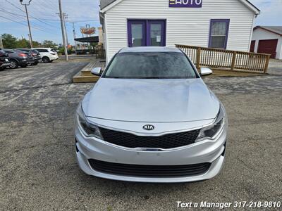2018 Kia Optima LX   - Photo 8 - Greenwood, IN 46142