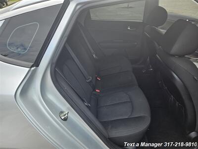 2018 Kia Optima LX   - Photo 24 - Greenwood, IN 46142