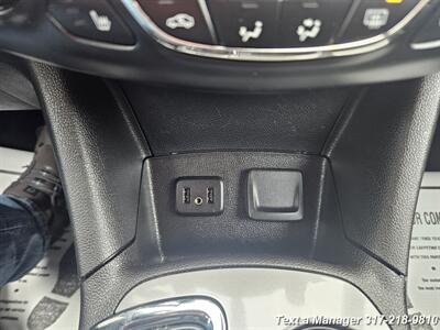 2019 Chevrolet Cruze LT   - Photo 20 - Greenwood, IN 46142