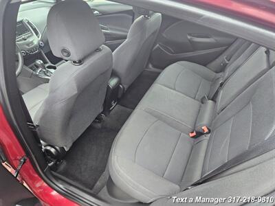 2019 Chevrolet Cruze LT   - Photo 23 - Greenwood, IN 46142