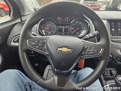 2019 Chevrolet Cruze LT   - Photo 12 - Greenwood, IN 46142