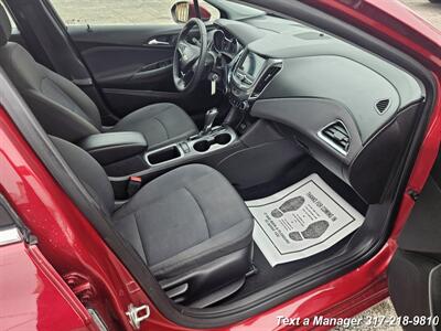 2019 Chevrolet Cruze LT   - Photo 26 - Greenwood, IN 46142