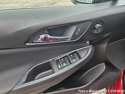 2019 Chevrolet Cruze LT   - Photo 10 - Greenwood, IN 46142