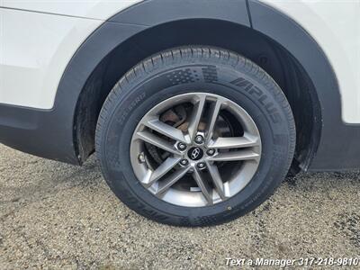2017 Hyundai SANTA FE Sport 2.4L - Photo 31 - Greenwood, IN 46142
