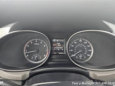 2017 Hyundai SANTA FE Sport 2.4L - Photo 14 - Greenwood, IN 46142