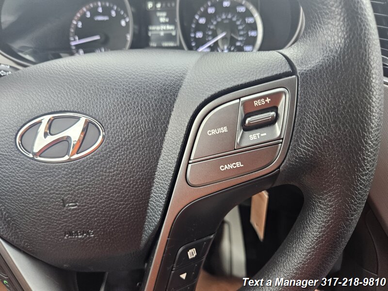 2017 Hyundai SANTA FE Sport 2.4L - Photo 17 - Greenwood, IN 46142