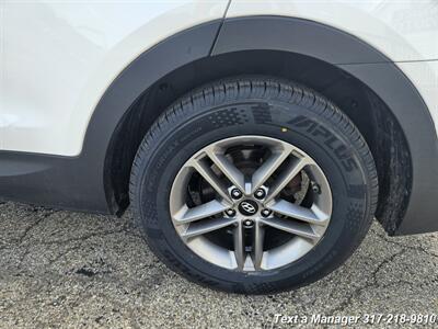 2017 Hyundai SANTA FE Sport 2.4L - Photo 30 - Greenwood, IN 46142