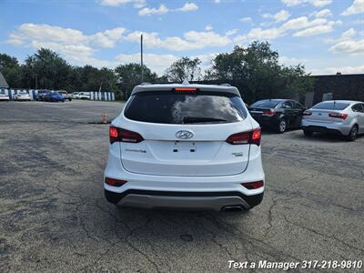 2017 Hyundai SANTA FE Sport 2.4L - Photo 4 - Greenwood, IN 46142