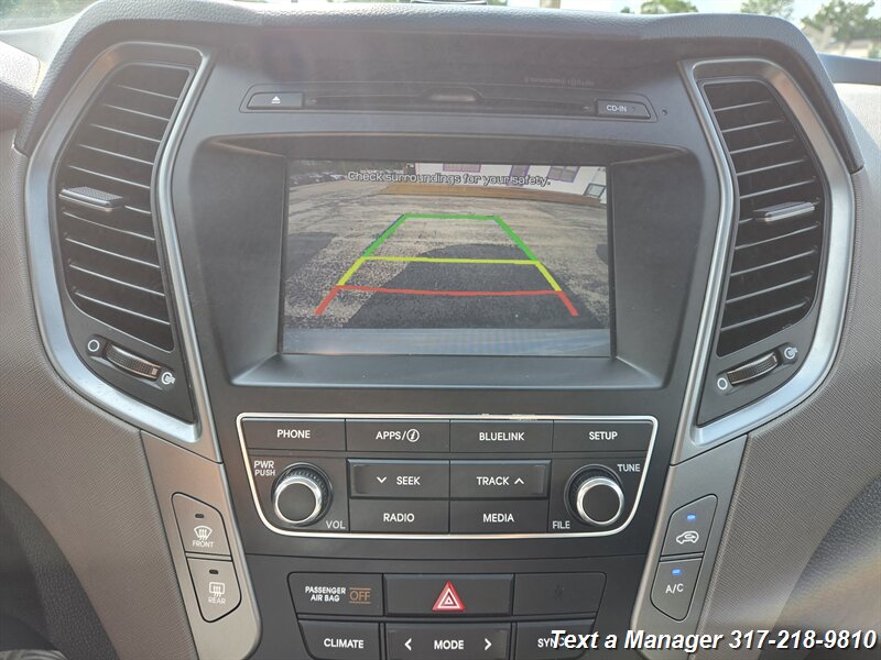 2017 Hyundai SANTA FE Sport 2.4L - Photo 19 - Greenwood, IN 46142