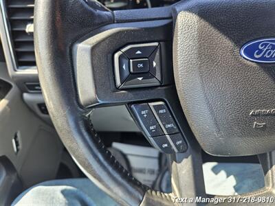 2017 Ford F-150 XLT   - Photo 15 - Greenwood, IN 46142