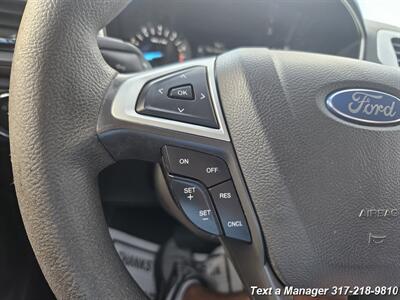 2015 Ford Fusion SE   - Photo 14 - Greenwood, IN 46142