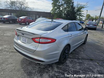 2015 Ford Fusion SE   - Photo 5 - Greenwood, IN 46142