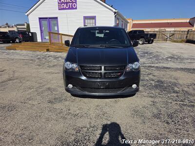 2019 Dodge Grand Caravan GT - Photo 8 - Greenwood, IN 46142