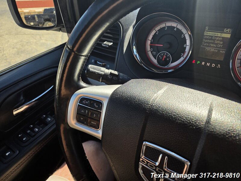 2019 Dodge Grand Caravan GT - Photo 10 - Greenwood, IN 46142