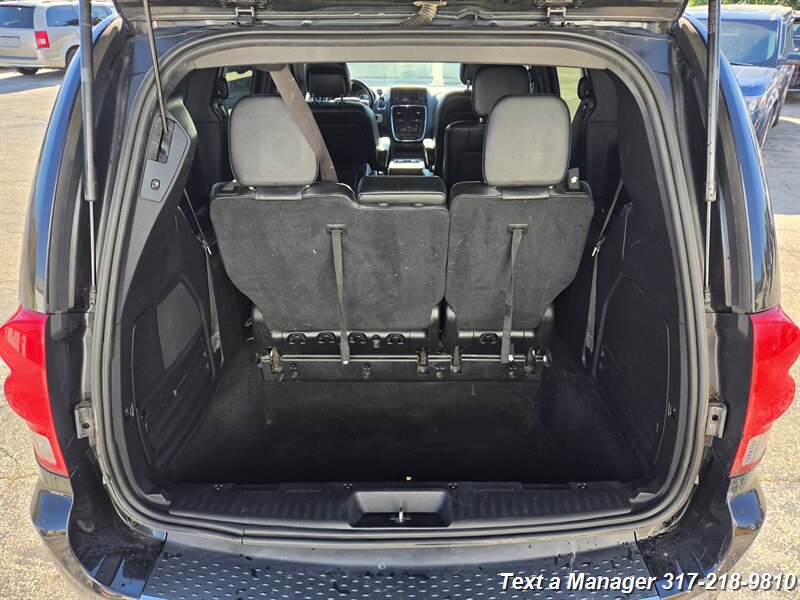 2019 Dodge Grand Caravan GT - Photo 24 - Greenwood, IN 46142