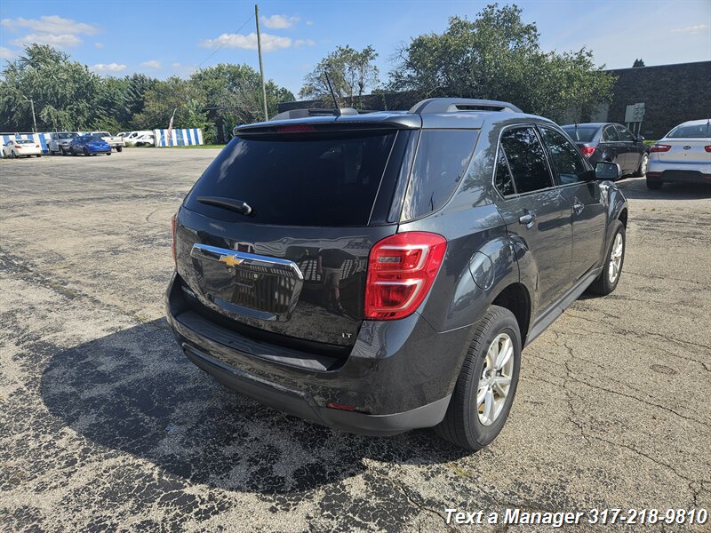 2017 Chevrolet Equinox LT - Photo 5 - Greenwood, IN 46142