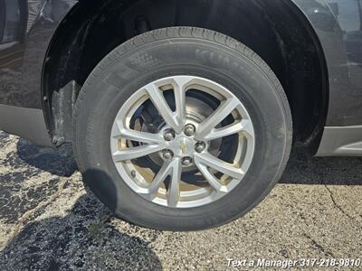 2017 Chevrolet Equinox LT - Photo 31 - Greenwood, IN 46142