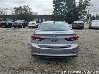 2017 Hyundai ELANTRA SE   - Photo 4 - Greenwood, IN 46142