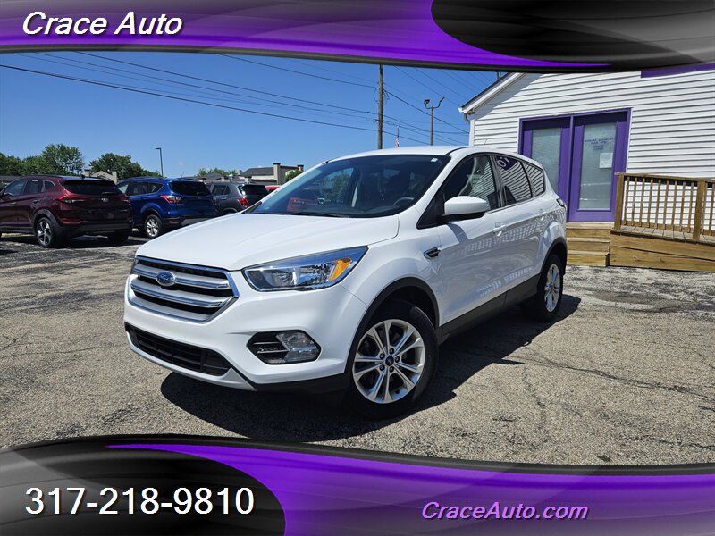 2017 Ford Escape SE   - Photo 1 - Greenwood, IN 46142