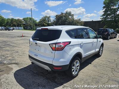 2017 Ford Escape SE   - Photo 5 - Greenwood, IN 46142
