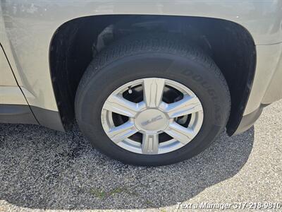 2014 GMC Terrain SLE-2 - Photo 11 - Greenwood, IN 46142