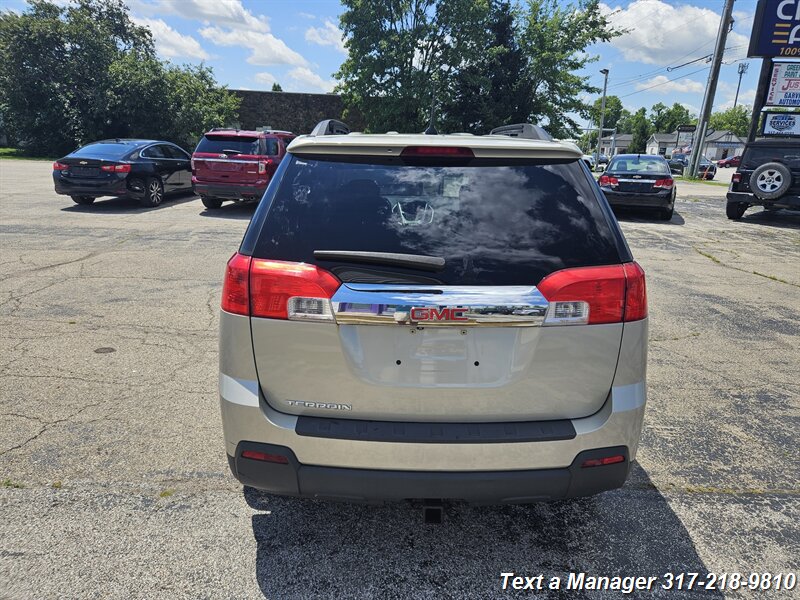 2014 GMC Terrain SLE-2 - Photo 4 - Greenwood, IN 46142