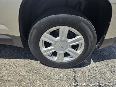 2014 GMC Terrain SLE-2 - Photo 9 - Greenwood, IN 46142