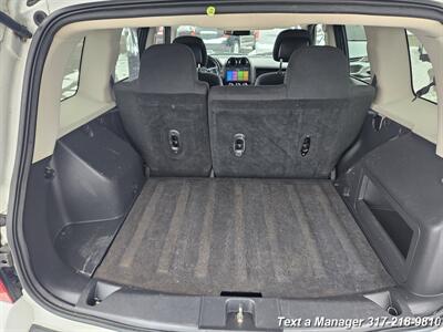 2014 Jeep Patriot Latitude   - Photo 23 - Greenwood, IN 46142
